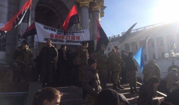 В ході зіткнень в Києві постраждали десяток "блокадників"