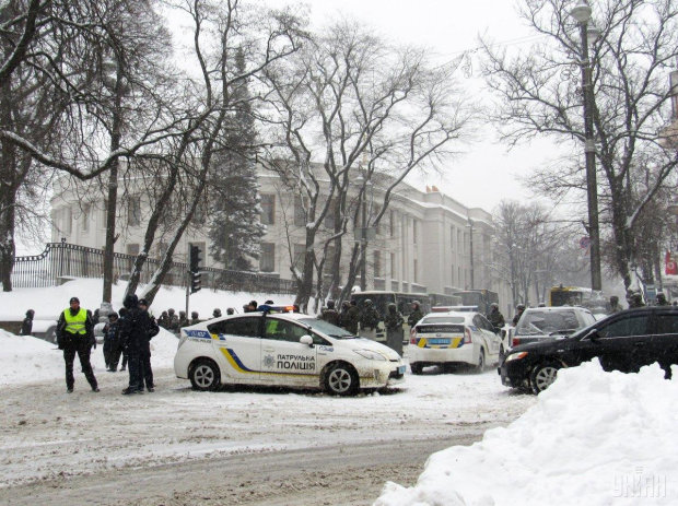 У Києві водій обстріляв перехожого: поліція ввела план "Перехоплення"