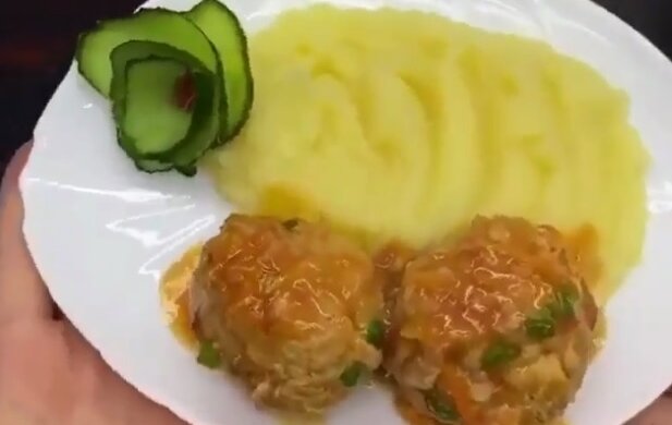 Голубцы для ленивых без риса: оригинальное блюдо поразит семью и гостей