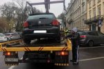 Киянин вигадав для героя парковки дещо цікавіше за евакуатор: фото