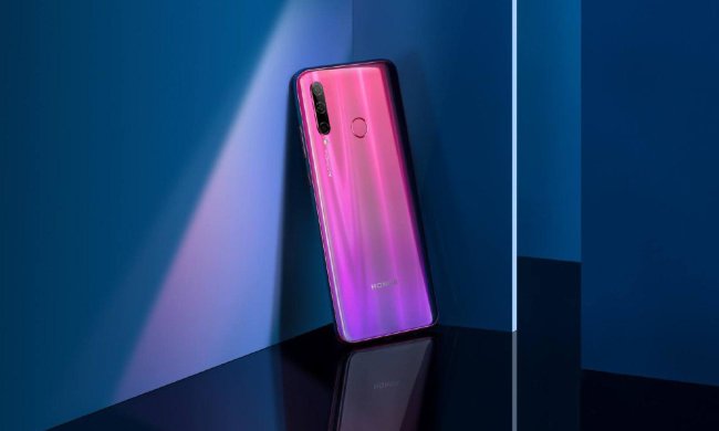 HONOR 10i