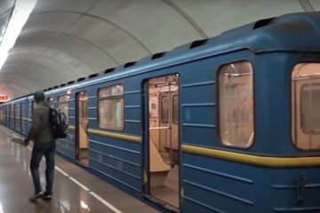 київське метро, скриншот з відео