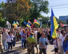 Просто хотел посмотреть на Зеленского: в День Независимости произошло ЧП - полиция перестаралась