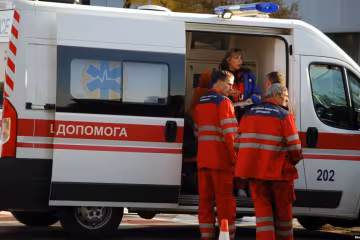 Едва не проломило ребенку череп: в Харькове спасают двухлетнюю девочку, молится весь город