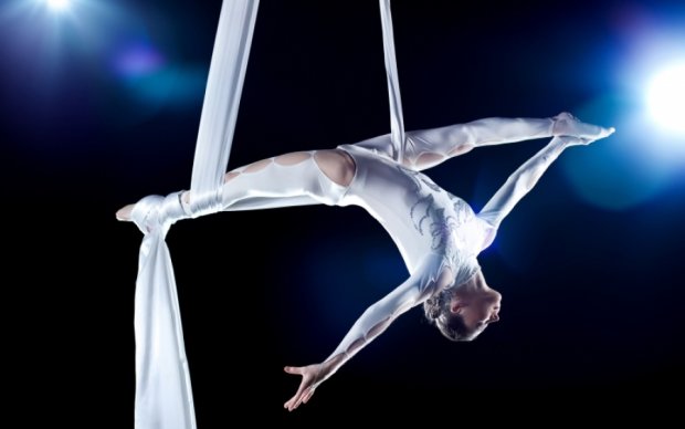 Російська гімнастка зірвалася з великої висоти в мінському цирку