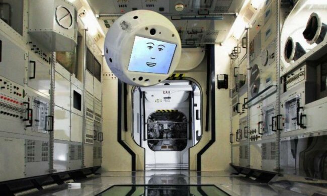 NASA вперше відправить голосового помічника у космос