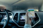 GPS із жіночим голосом можуть стати причиною ДТП: чоловіки думають, що ті з ними фліртують