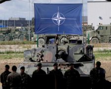 Провальні реформи: НАТО захистила Україну від жорстких нападок Угорщини