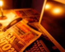 Россия в срочном порядке свозит в Крым электрогенераторы и топливо (видео)