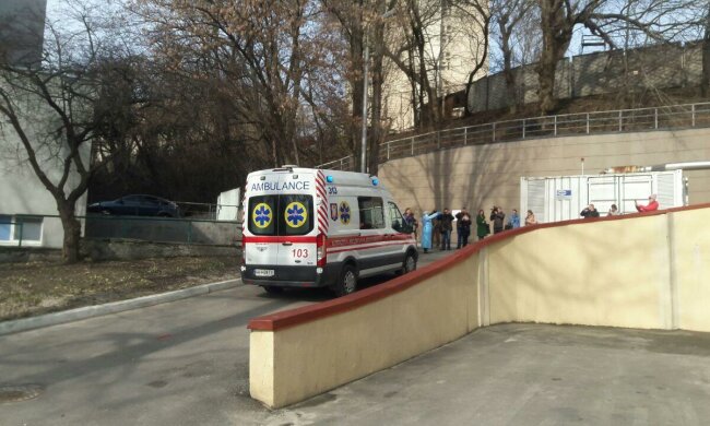 Олександрівська лікарня - фото Знай.ua