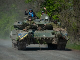Військові, фото: скріншот з відео