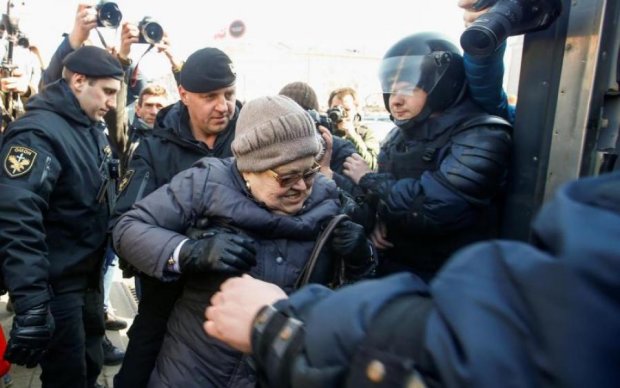 Воля в наручниках: в Минске прошли массовые аресты