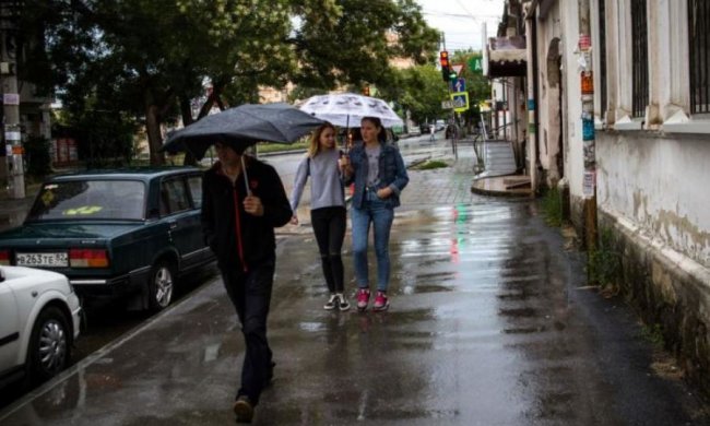 В Украине объявили штормовое предупреждение: кому готовиться к грозовому аду