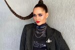 Юлія Саніна з The Hardkiss пофліртувала з шанувальниками в грайливому купальнику: "Статуетка"
