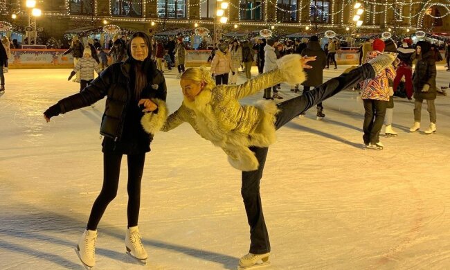 Анастасія Волочкова з хрещеницею, фото з Instagram