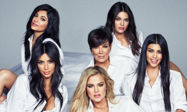 Одразу три сестри Кардашьян чекають на дитину