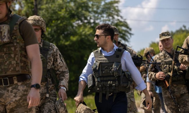 Главное за ночь: контроль Зеленского над Донбассом, катастрофа в Черном море и обновленная "Укрзализныця"