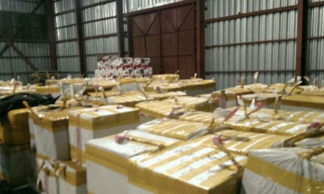Турецькі контрабандисти везли до України парфуми на 10 мільйонів (фото)
