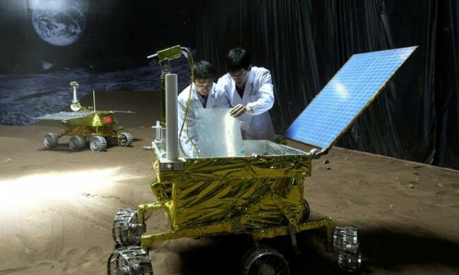 Японці запускають власний лунохід