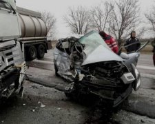 Шестеро ранены: автомобильное месиво шокировало спасателей 