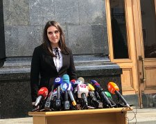 Нова речниця Зеленського потрапила у пікантний скандал: "Не соромно показати"