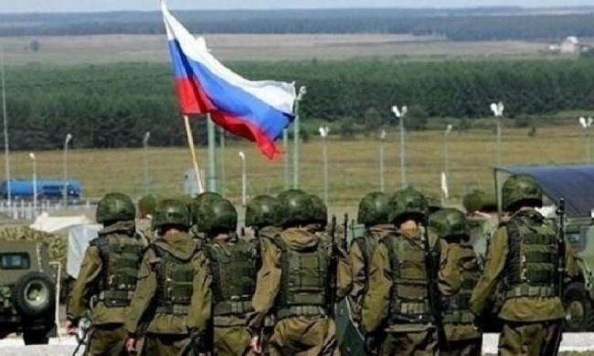 Путин подтянул к украинской границе 100 -тысячную армию (видео)