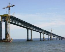 Окупанти відкрили в Криму "міст"