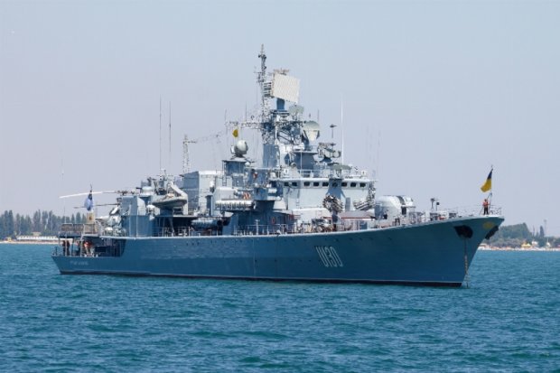 В Черное море войдет американский эсминец