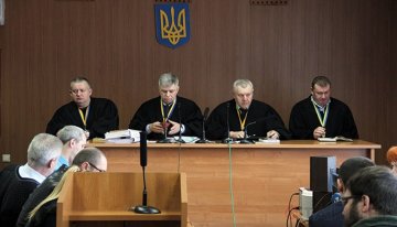 Противники нацгвардійців улаштували дебош у суді