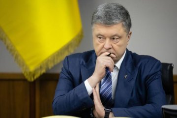 Испугались гнева украинцев: скандальную подружку Порошенко пытаются скрыть - "Иди на х*й, ты кто такая?"