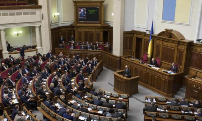 Шахов попередив, що буде з депутатами після літнього all inclusive