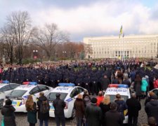 В Ужгороді 250 патрульних присягнули на вірність Україні (фото)
