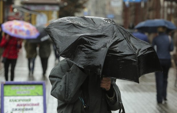 Погода у Києві на 14 липня: літо продовжує "халтурити", про спеку можна забути