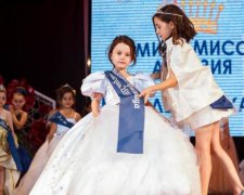 Ці фото обурюють: росіяни нахабно привласнили українську красуню