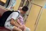 У Харкові буйний пенсіонер "зчепився" з хлопцем через маску: "Дихаєш своїм ковідом"