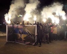 Жителі Чернігова пройшли маршем за легалізацію носіння зброї