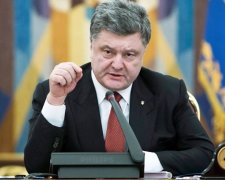  Уже мали звільнити понад 300 суддів - Порошенко