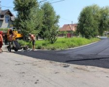 Омелян показав, як "старається" Укравтодор