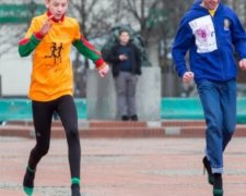 Польські чоловіки бігали на підборах