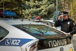 Як убити сусіда: неадекват атакував одесита у дворі, в хід йшли банки і кулаки, - кадри розправи 18+