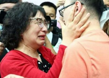 Безутішна мати шукала викраденого сина 32 роки і знайшла: неймовірна історія