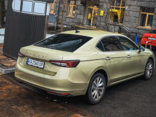 Skoda Superb, фото: Topcars UA