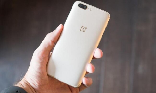 OnePlus 5 взял пример с предшественников