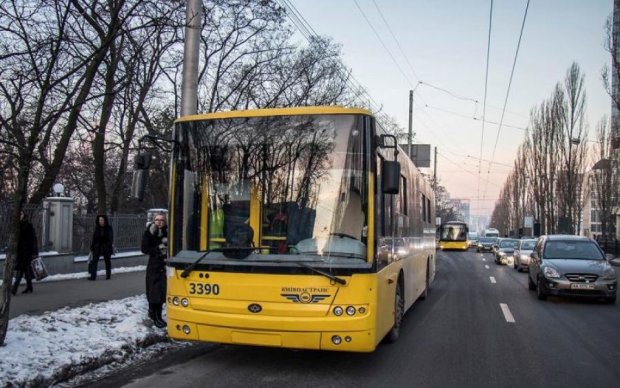 Смерть заглянула в киевский троллейбус