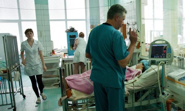 Маленьких одеситiв косить страшна пошесть, з вечерi - пiд крапельницю: що потрiбно знати батькам