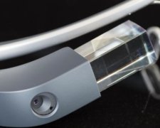 Google разрабатывает очки будущего