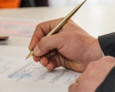 Слов’янські посадовці привласнювали кошти «мертвих душ»
