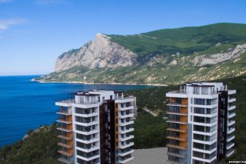 Валіза, вокзал, Крим: український дипломат скуповував нерухомість в Ялті, за нього візьмуться копи