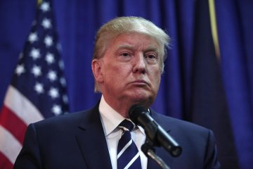 Главою Білого дому став хейтер Трампа: він жахлива тварина