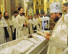 Московские батюшки запретили отпевать бойца АТО